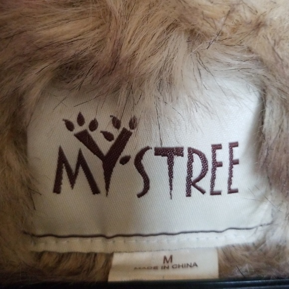 Fur hoodie - Picture 5 of 5